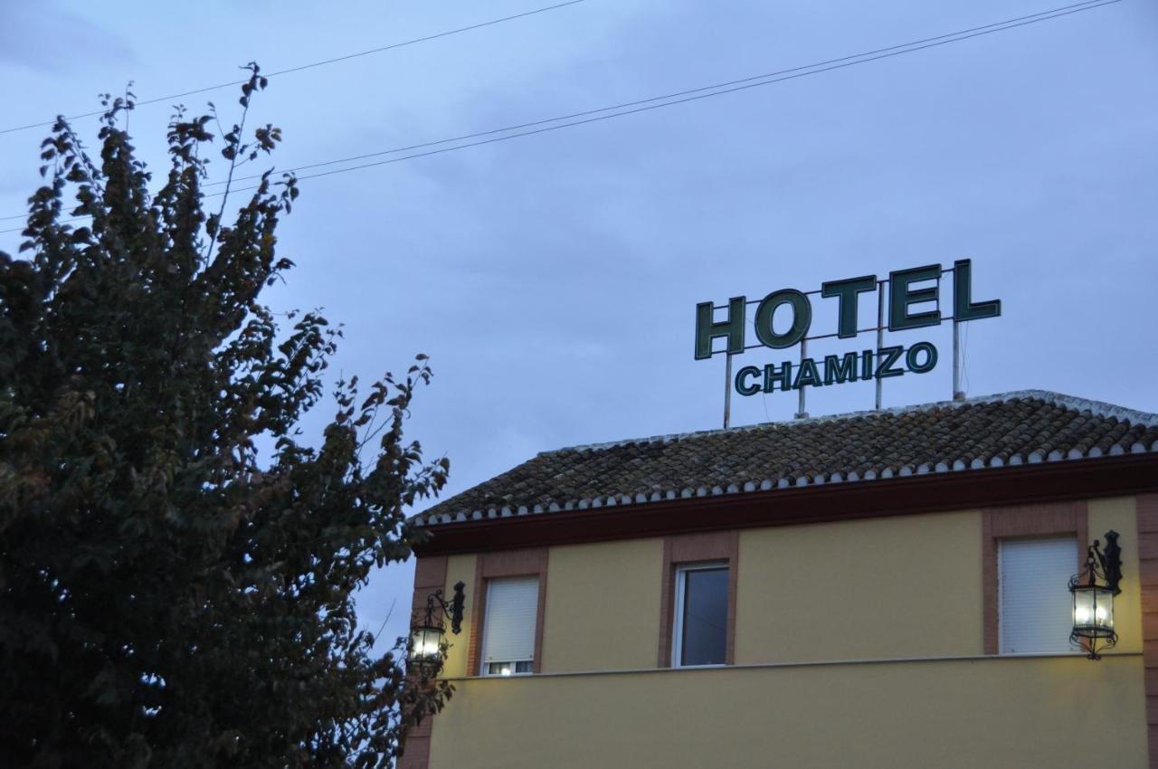Hotel Chamizo El Arahal Esterno foto