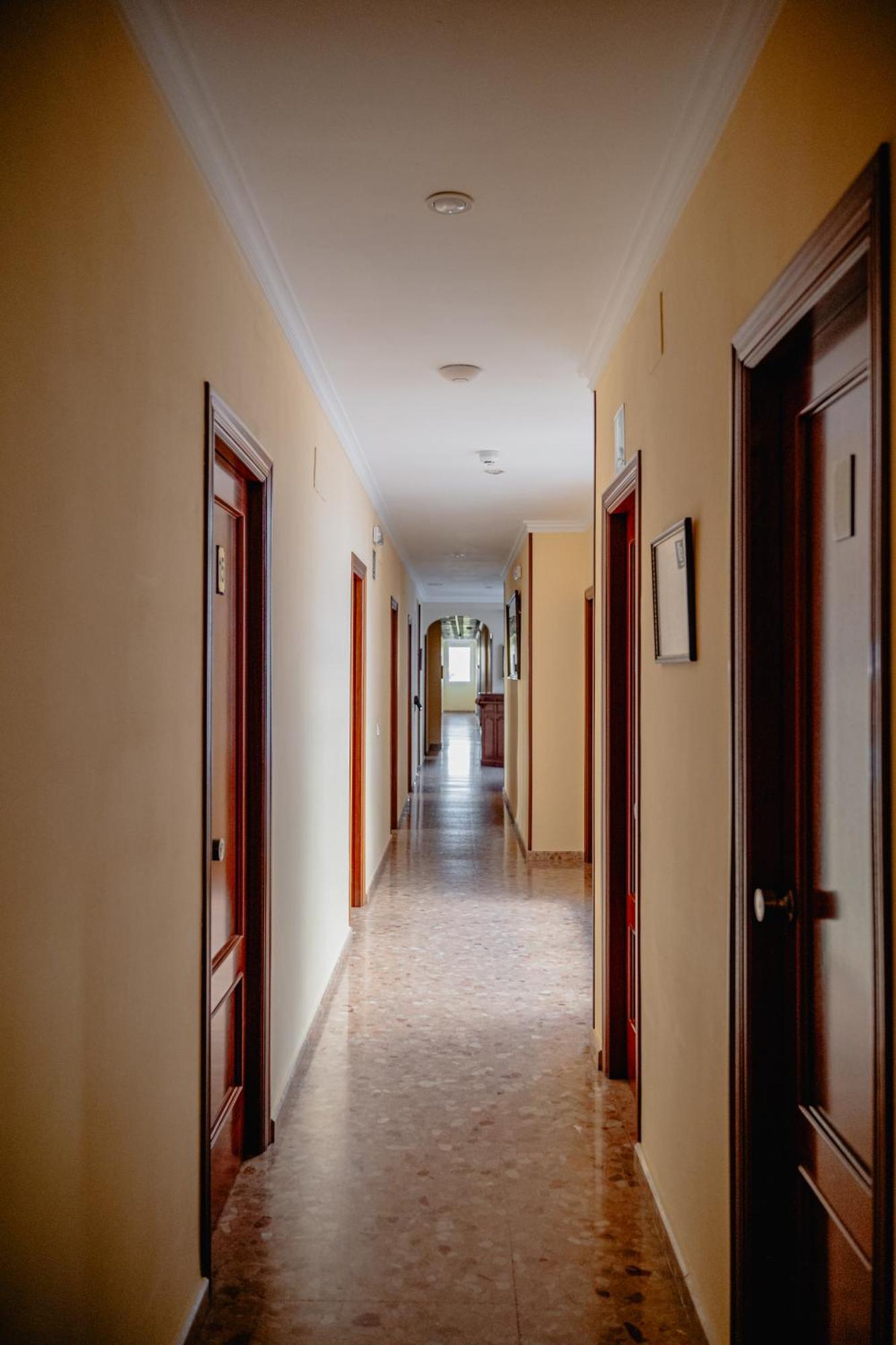 Hotel Chamizo El Arahal Esterno foto