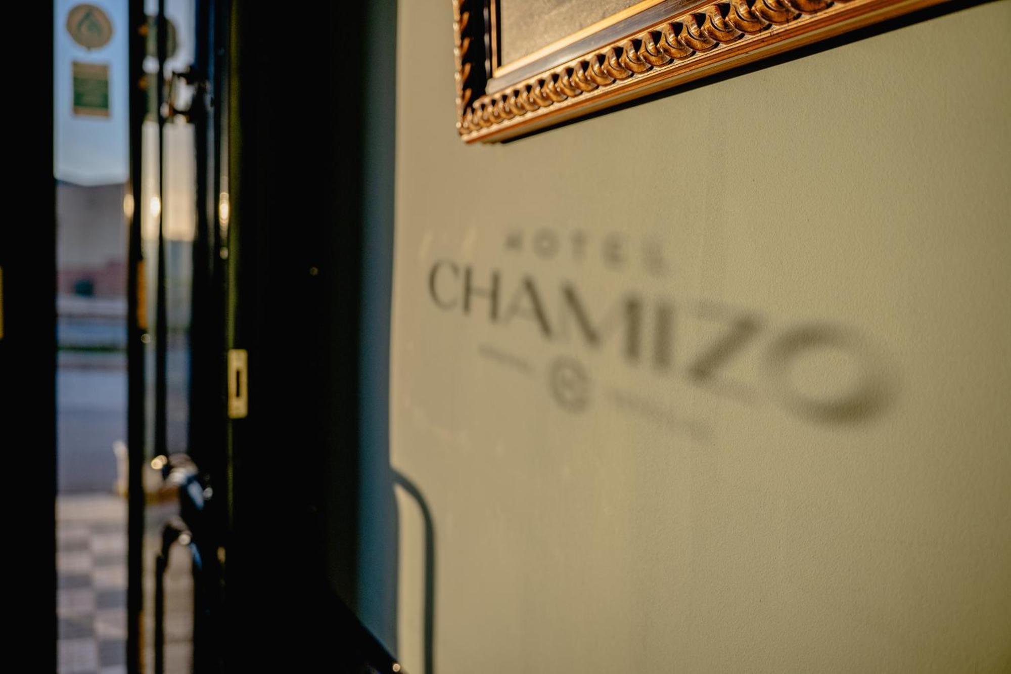 Hotel Chamizo El Arahal Esterno foto